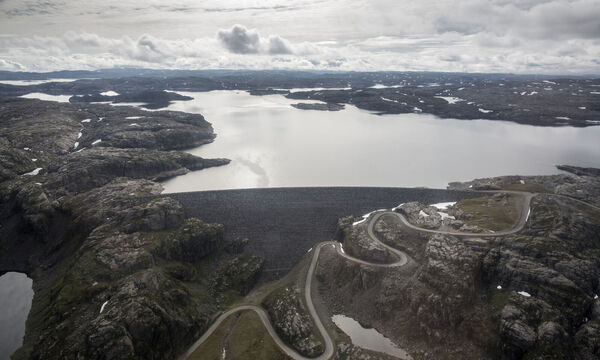 Der Blåsjø bei Suldal in Südnorwegen ist der größte Stausee des Landes. 