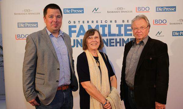 Moll Motor Unternehmervertreter Gerulf (l.), Dagmar und Gerald Moll.