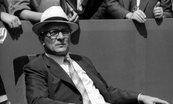 Honecker: Staatschef, Obdachloser, Botschaftsflüchtling