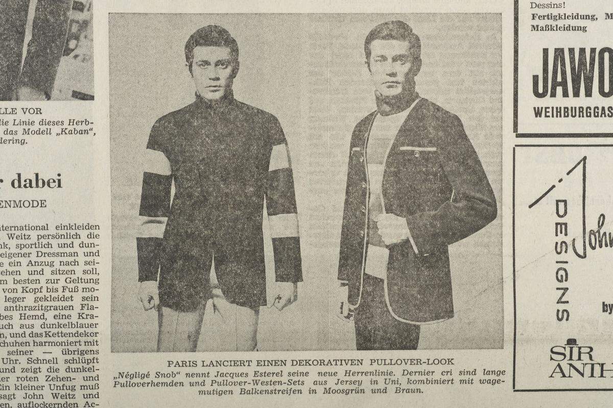 "Négligé Snob" nannte Jacques Esterel seine Herrenlinie. "Dernier cri sind lange Pulloverhemden und Pullover-Westen-Sets aus Jersey in Uni, kombiniert mit wagemutigen Balkenstreifen in Moosgrün und Braun."