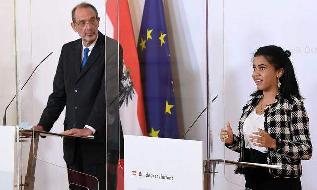 Bildungsminister Heinz Faßmann (ÖVP) und Bundesschulsprecherin Jennifer Uzodike