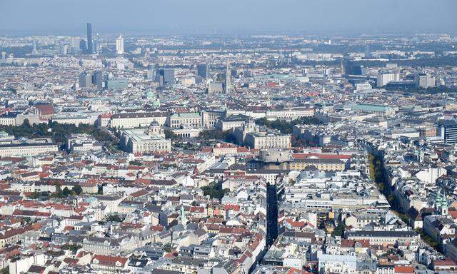 THEMENBILD: WIEN / UeBERSICHT