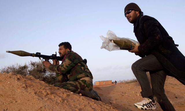 Schwere Gefechte erschuettern libysche