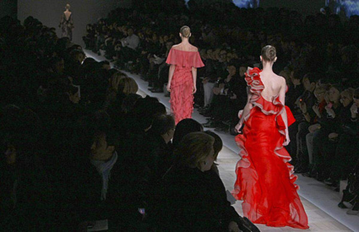 Valentino: Paris. HW 10/11