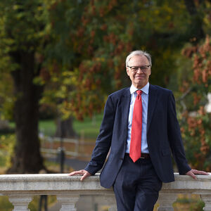 „Es ist derzeit politisch schwer zu vermitteln, dass wir gezielt ausgebildete Arbeitskräfte anwerben müssten“, sagt der Bevölkerungsexperte Rainer Münz.