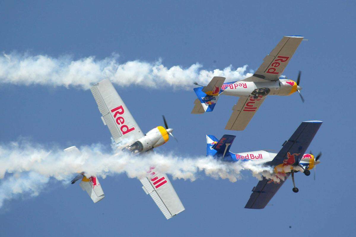 Am Mittwoch proben auch die Flying Bulls für ihren Auftritt.