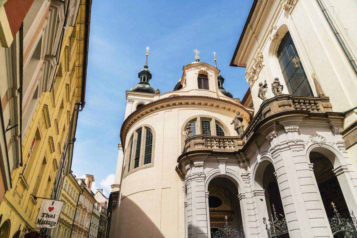 Pro Einwohner gibt es in der tschechischen Hauptstadt die meisten Museen. Ein Wochenende schlägt hier durchschnittlich mit 508 Euro zu Buche.