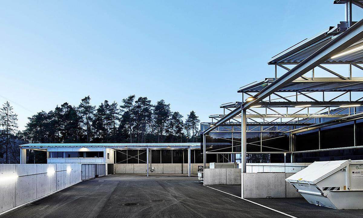 vautz mang architekten bda aus Stuttgart überzeugten in der Kategorie "Infrastruktur" mit dem Wertstoffhof Morgenstelle an der Universität Tübingen.