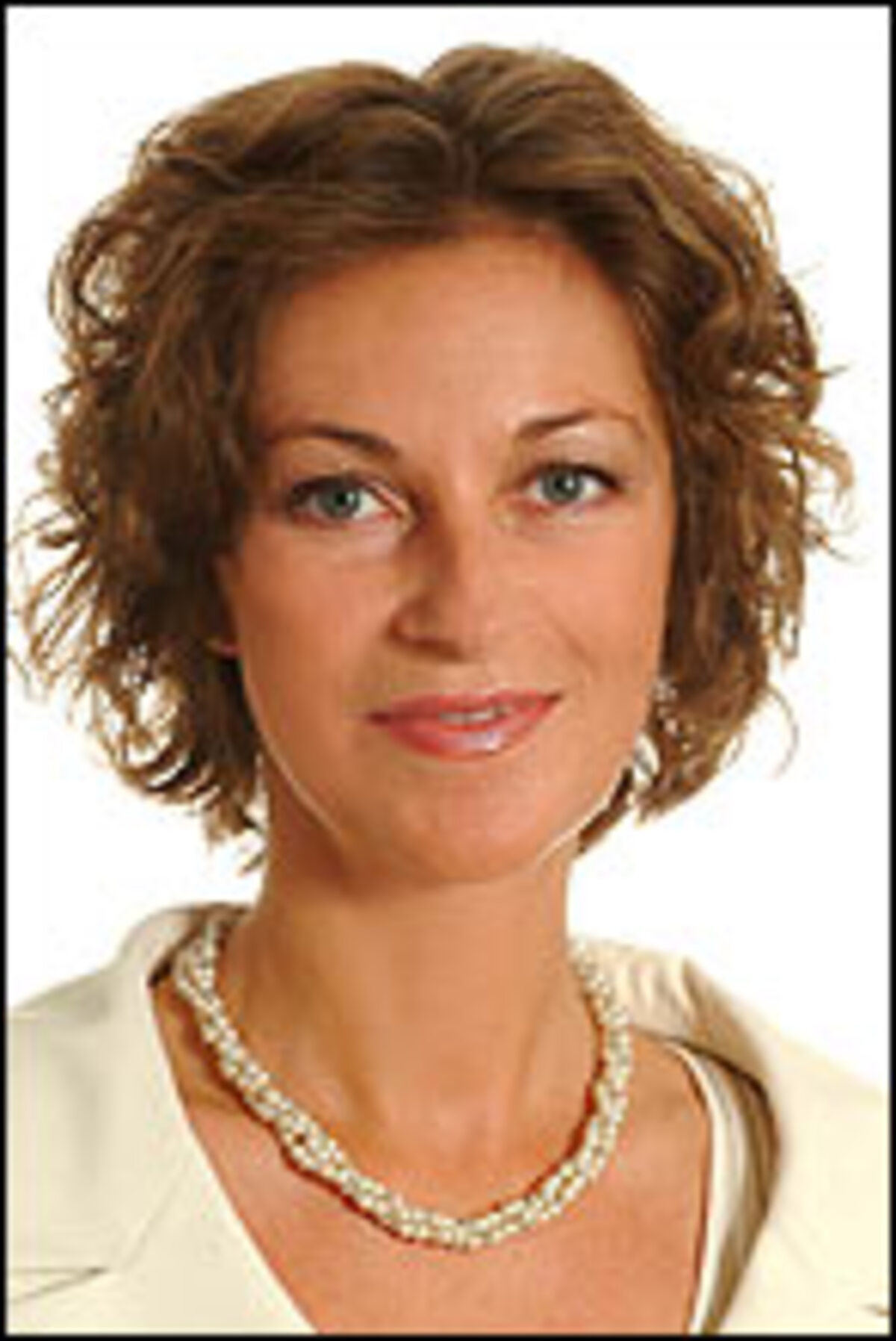 Die Österreich Tochter des amerikanischen Biotechnologie Konzerns Genzyme - Genzyme Austria - wächst weiter. Eine neue Field Managerin, Alexandra Winter, betreut ab sofort die Bereiche Sales und Marketing für das Produkt Thyrogen, das für die Nachsorge bei Schilddrüsenkarzinom eingesetzt wird.