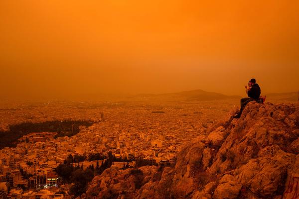 Die „Aussicht“ vom Tourkovounia-Hügel in Athen. 