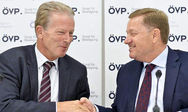ÖVP-Chef Reinhold Mitterlehner und Generalsekretär Werner Amon