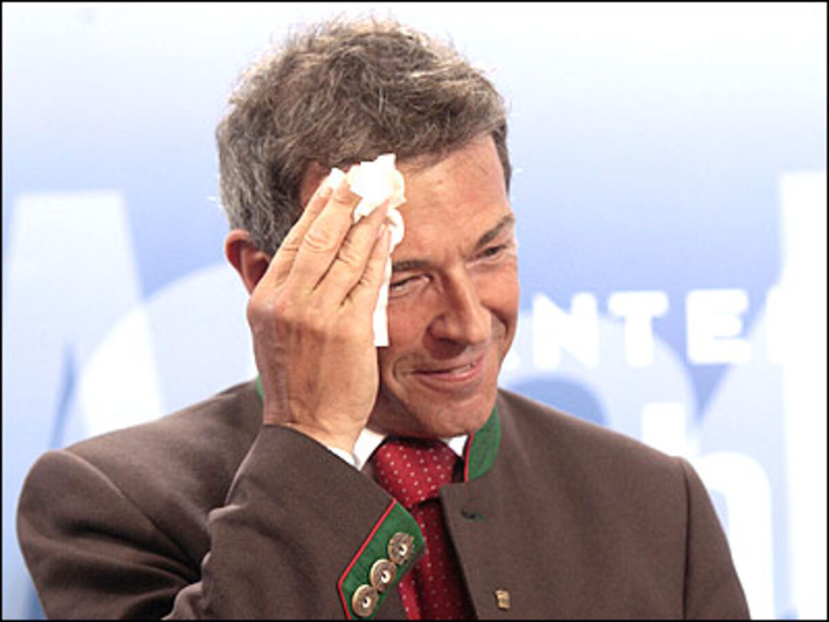 "Wir haben beim ersten Mal die ÖVP überholt, beim zweiten Mal wird sich die SPÖ anschnallen müssen." Kärntens Landeshauptmann Jörg Haider über das Abschneiden in seinem Bundesland.