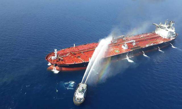 Die USA machen den Iran für die Angriffe auf Öltanker verantwortlich