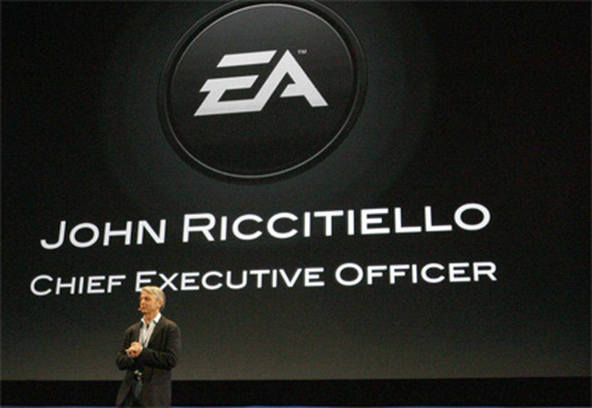 Electronic Arts ließ es auch groß angehen. In seiner Eröffnungsfeier stellte der große Konzern eine Reihe von Spielen vor. Darunter waren "Need for Speed: Shift" und "Mass Effect 2". Außerdem gab es eine Reihe von Sportspielen zu sehen, unter anderem ein Mixed Martial Arts Game, "EA Sports MMA".