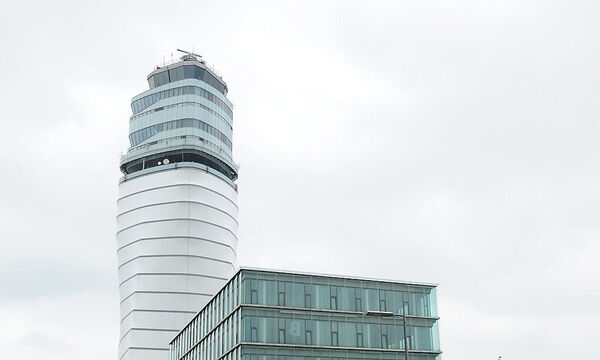 Archivbild: Der Tower in Wien-Schwechat