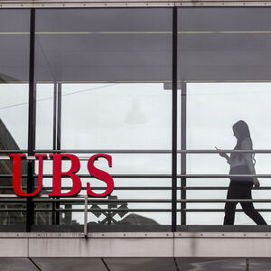 Ein Stellenabbau bei der fusionierten Bank wurde bereits vermutet – nun gibt es auch genauere Zahlen. 