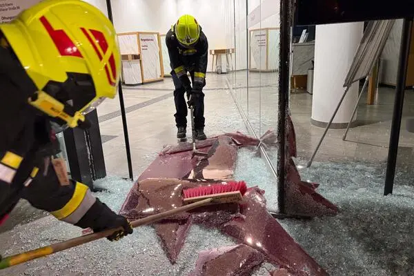 A car crashed into a bank branch in Krems on Saturday night.