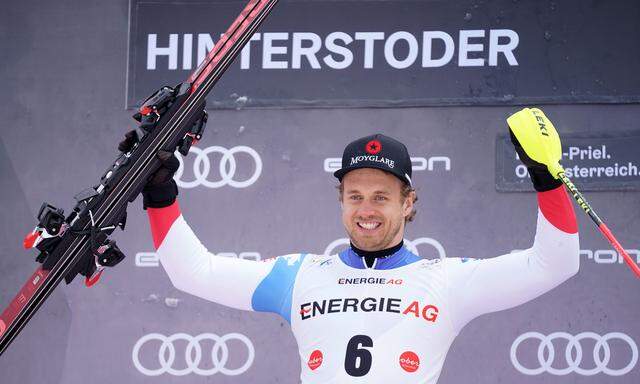 Der Schweizer Mauro Caviezel gewinnt den Super-G-Weltcup