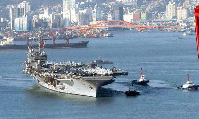 SOUTH KOREA - US CARRIER USS KITTY HAWK
