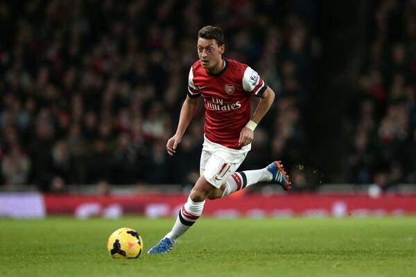 Den geteilten siebenten Platz nimmt mit € 50 Millionen Mesut Özil ein. Im Sommer wechselte der Deutsche von Real Madrid zu Arsenal London.