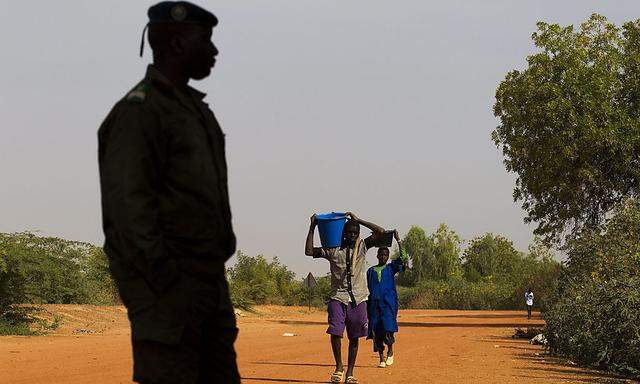 Mali: Österreich bietet neun Ärzte und Sanitäter an