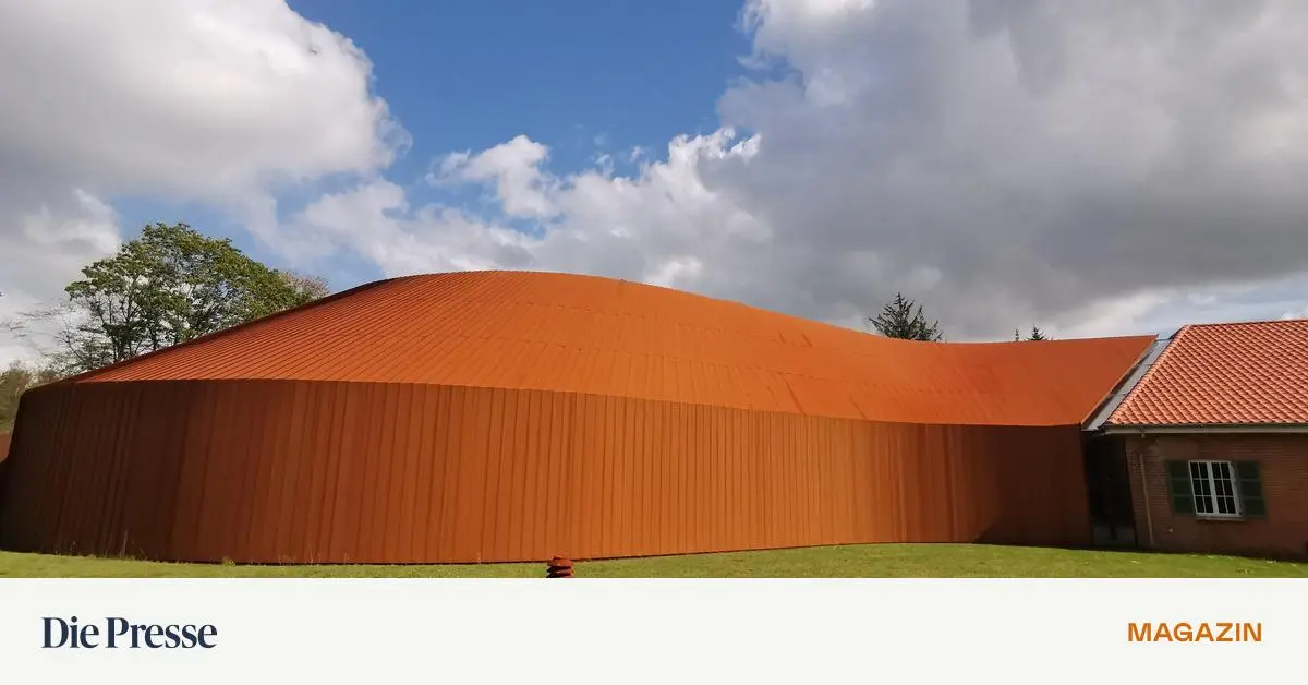 In-den-D-nen-von-Bl-vand-Museumswelt-zwischen-Bunker-und-Bernstein-premium-
