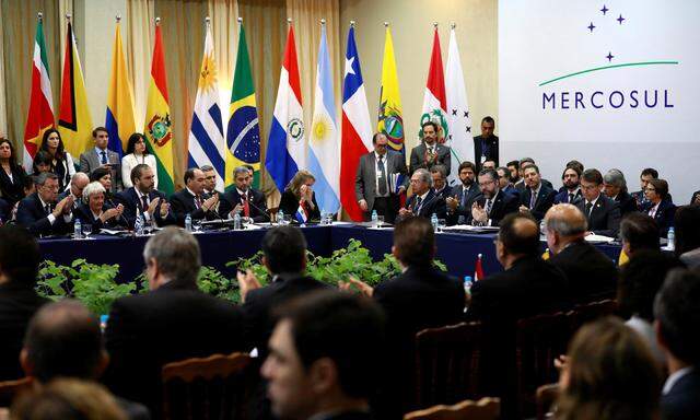 Sebastian Kurz droht mit einem Veto gegen das Freihandelsabkommen der EU mit den Mercosur-Staaten (Im Bild: Mercosur-Gipfel im Dezember 2019 in Brasilien).
