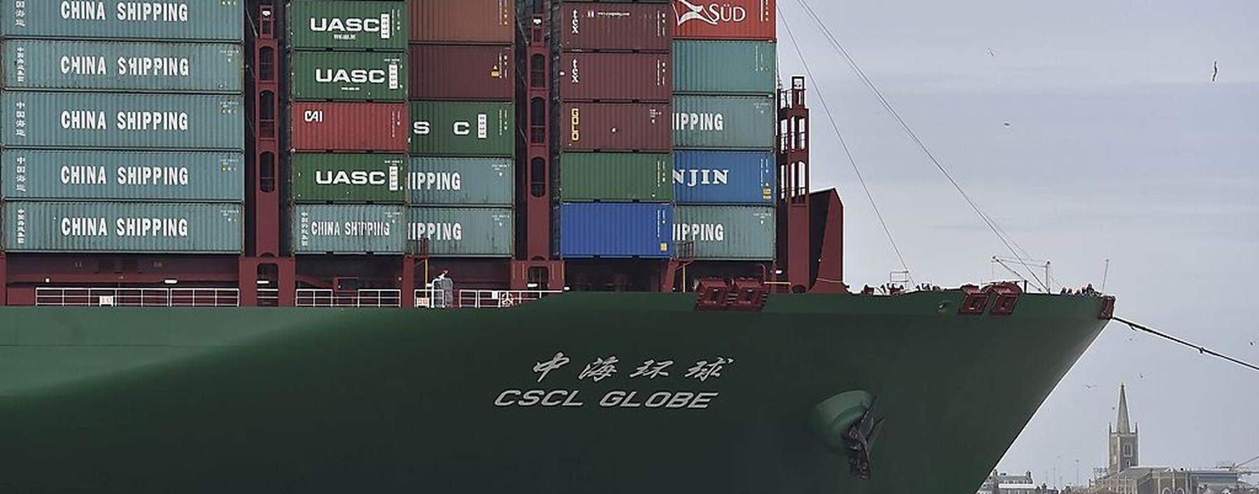 The largest container ship in world, CSCL Globe, docks during its maiden voyage, at the port of Felixstowe in south east England