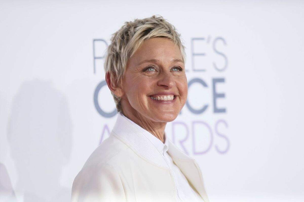 Ellen DeGeneres hatte gleich eine Idee zur Namensgebung: "Es ist eine Prinzessin! Willkommen auf der Welt, Prinzessin Winnifred Fergully Ellen. Nur so als Anregung. #RoyalBaby"