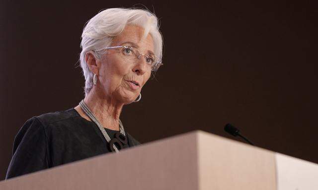 EZB-Präsidentin Christine Lagarde muss angesichts der schwachen Konjunktur womöglich nachlegen.