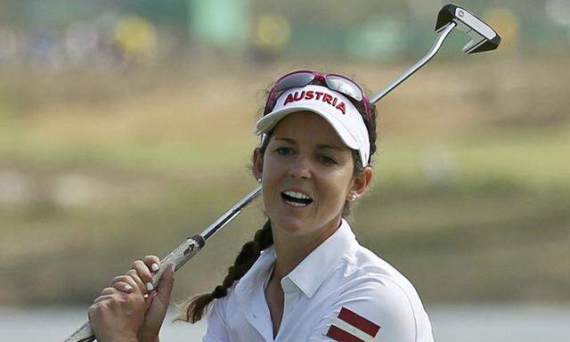 Christine Wolf holte in Indien zum größten Triumph ihrer Golfkarriere aus.