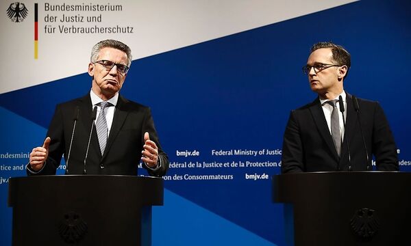 De Maiziere und Maas wollen Gefährder besser im Blick behalten.