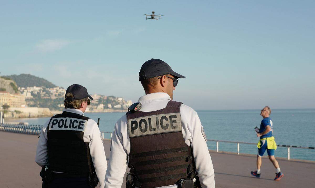 Drohneneinsatz auf der Promenade des Anglais in Nizza.
