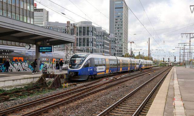 Transdev betreibt unter anderem Regionalbahnen in Nordrhein-Westfalen, im Nordwesten, in Sachsen und in Bayern. 