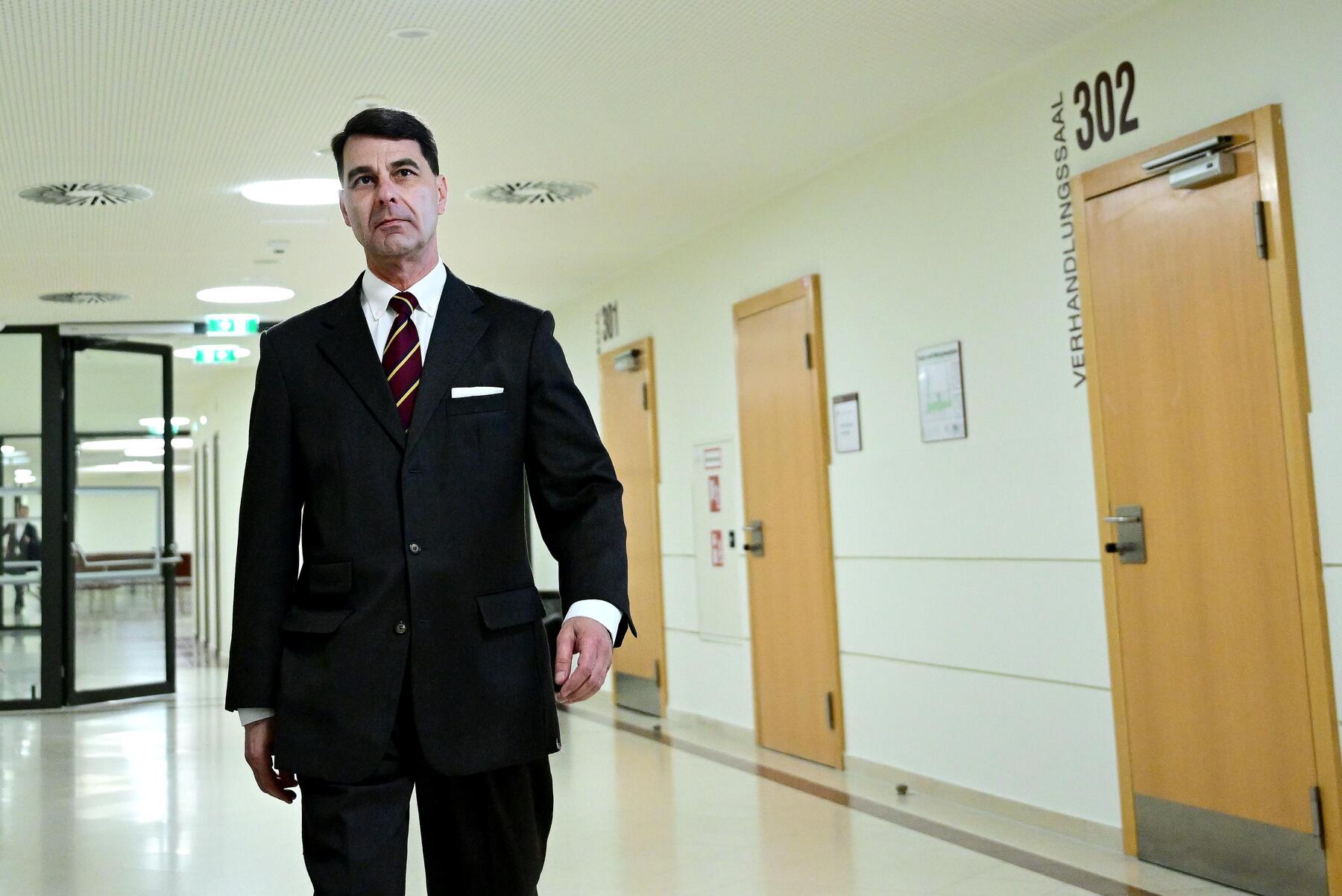 Ehemaliger Außenamts-Generalsekretär Peterlik freigesprochen