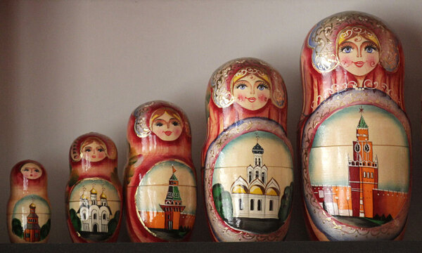 Matrjoschka, Symbol für Mutterschaft und Fruchtbarkeit