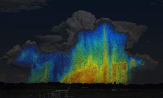 So erforscht die Nasa Regen: Die Farben – Blau: kleine Tropfen, Rot: große – verraten, was noch in der Wolke hängt und wie es herabkommt.