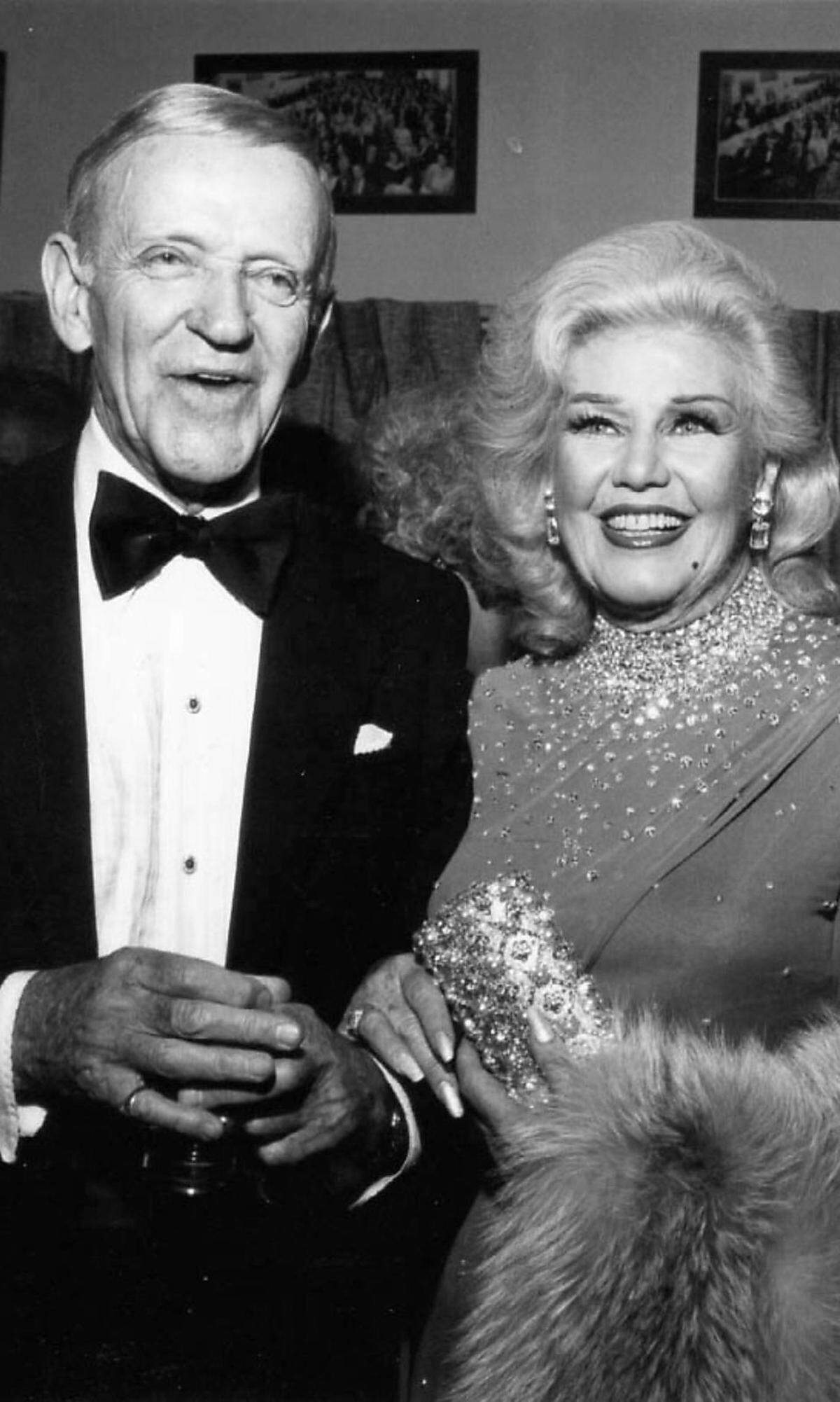 Die Filmlegenden Ginger Rogers und Fred Astaire tanzten und sagen zusammen in zehn Musicals der 1930er und 1940 Jahre.
