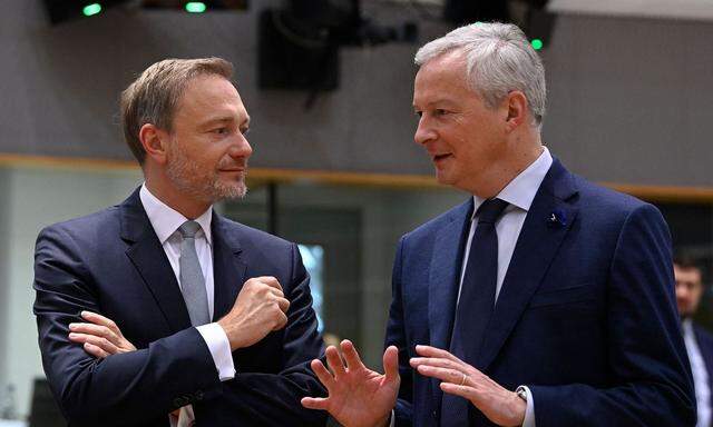 Die Finanzminister der EU berieten am Dienstag. Im Bild Deutschlands Finanzminister Christian Lindner (li) und der französische Finanzminister Bruno Le Maire.