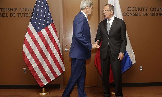 US-Außenminister John Kerry (li.) und sein russischer Amtskollege Sergej Lawrow planen eine Syrienkonferenz in Wien.