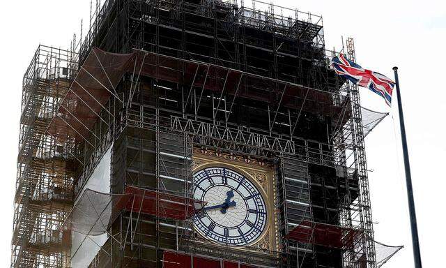 Der Elizabeth Tower in Westminster Abbey in London - umgangssprachlich "Big Ben", auch wenn so eigentlich nur die Glocke im Turm heißt.