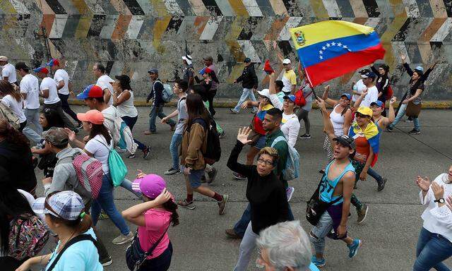 People protest against Venezuelan President Nicolas Maduro in Caracas Venezuela 23 January 2019