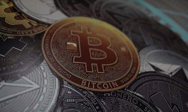 Bitcoin stand am Freitag bei rund 11.000 Dollar pro Stück.