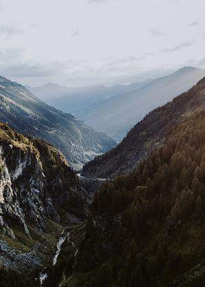 Norwegen? Aber nein doch. Das sind die Berge bei Sportgastein.