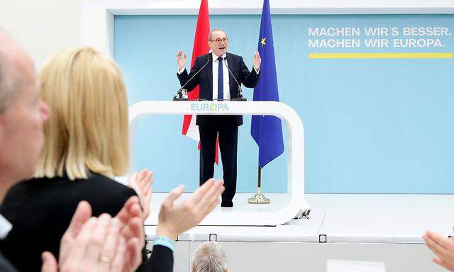 Othmar Karas, top candidate of Austria´s OeVP Party for the European elections, delivers a speech during a campaigning event of the European Parliament elections in Vienna