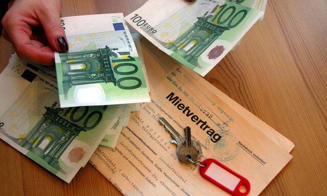 Mietvertrag mit Eurogeldscheinen