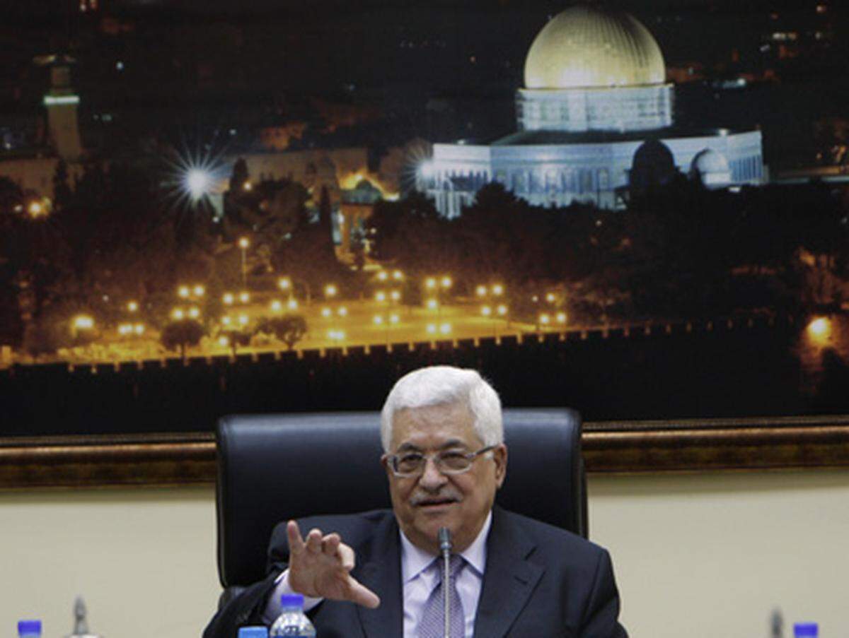 Der palästinensische Präsident Mahmoud Abbas verurteilte die Aktion als "Massaker" und "abscheuliches Verbrechen".