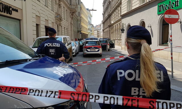 Ein Blick in Richtung Tatort in der Rienößlgasse.
