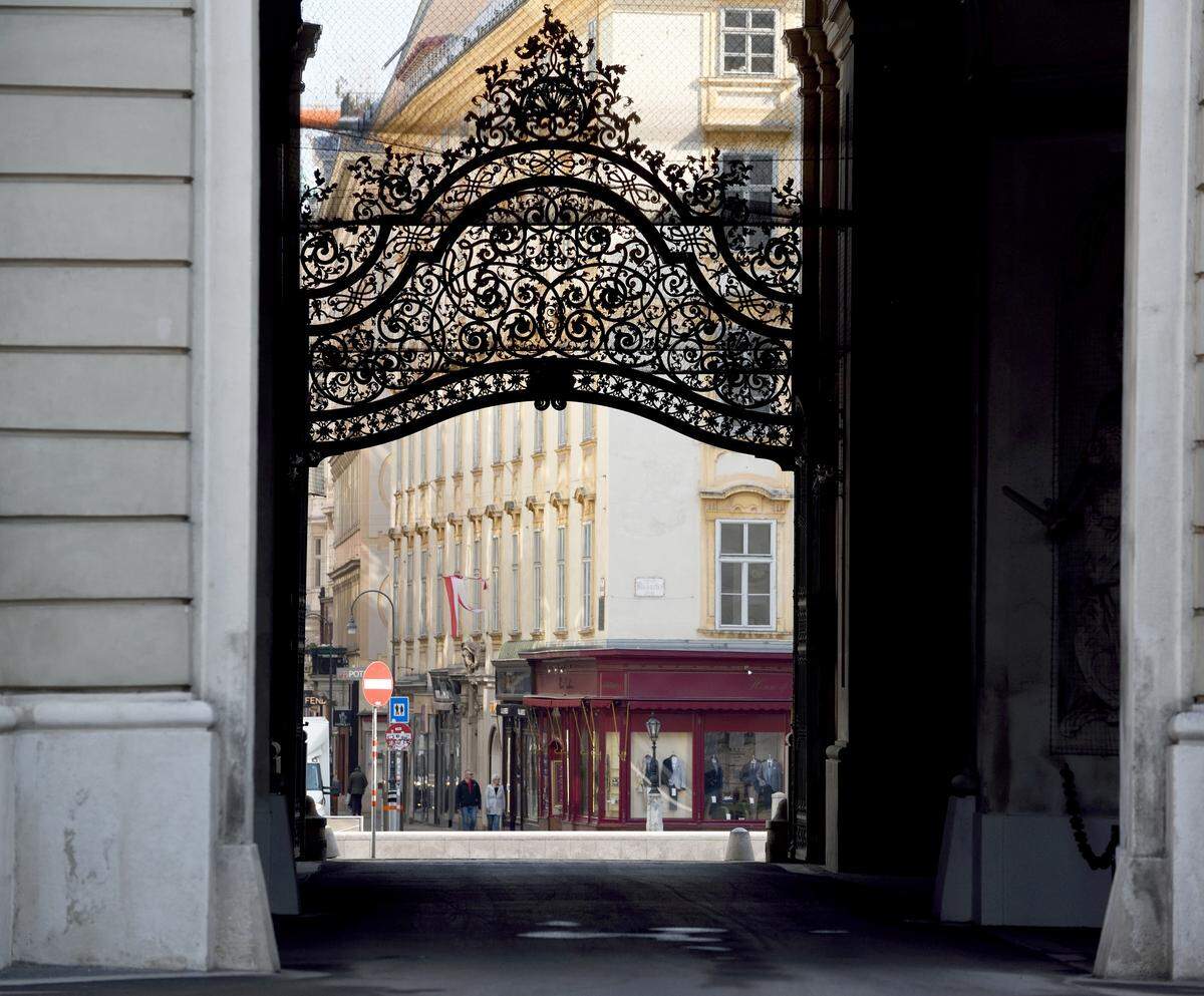 Die Wiener Innenstadt ohne Touristen und flanierenden Menschen - ein seltsamer Anblick.