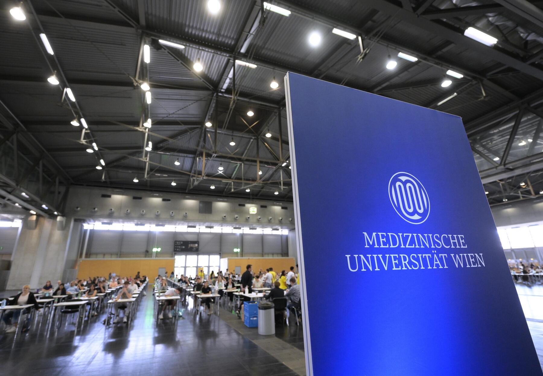 58 percent of Austrian medical students are children of academics